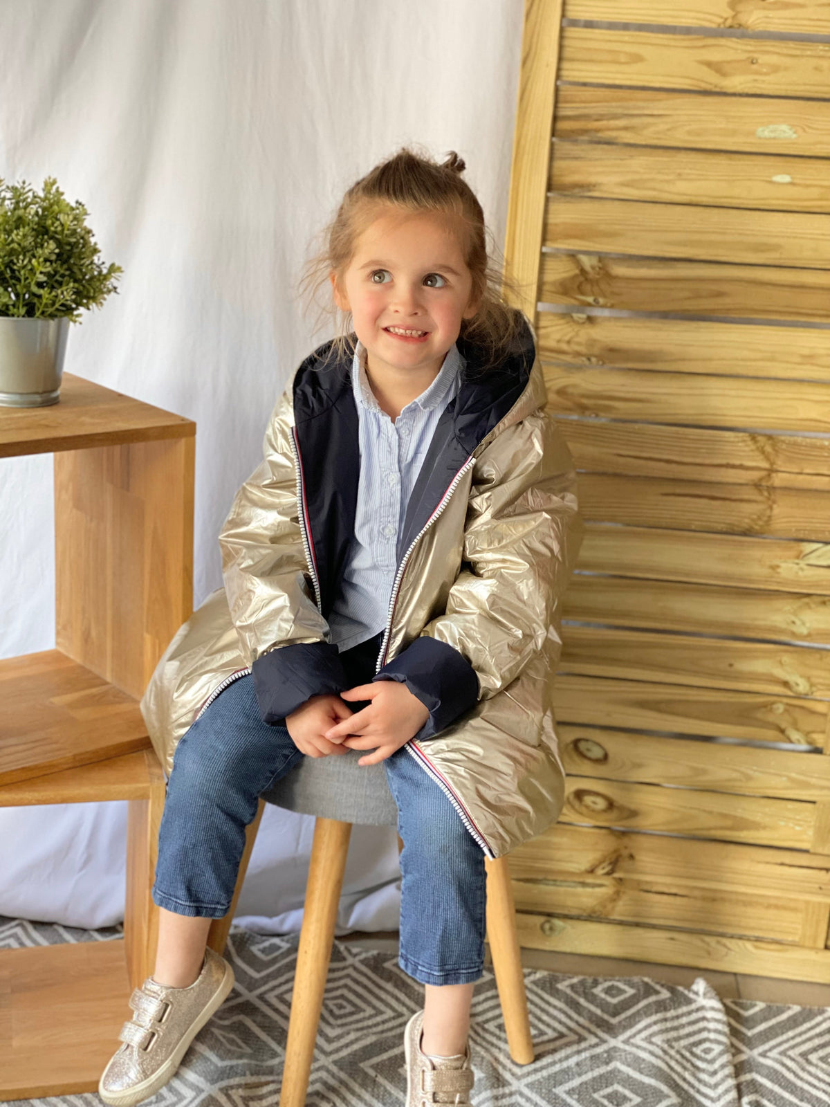 Imperméable réversible rembourré LOUISON KIDS enfant (mixte) - Bleu Marine / Doré