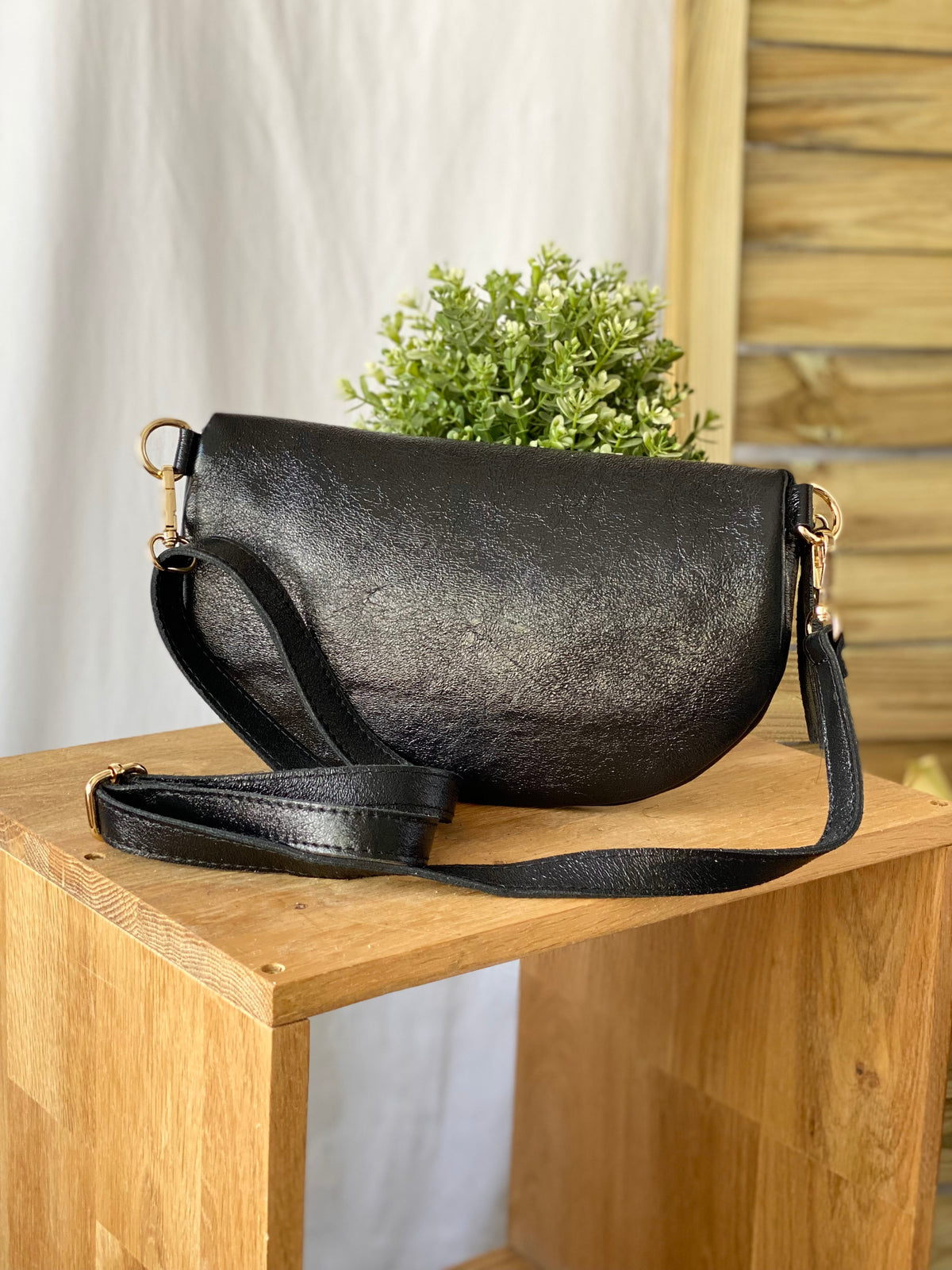 Sac banane L en cuir irisé 28cm - JOYCE - Noir (6 coloris)