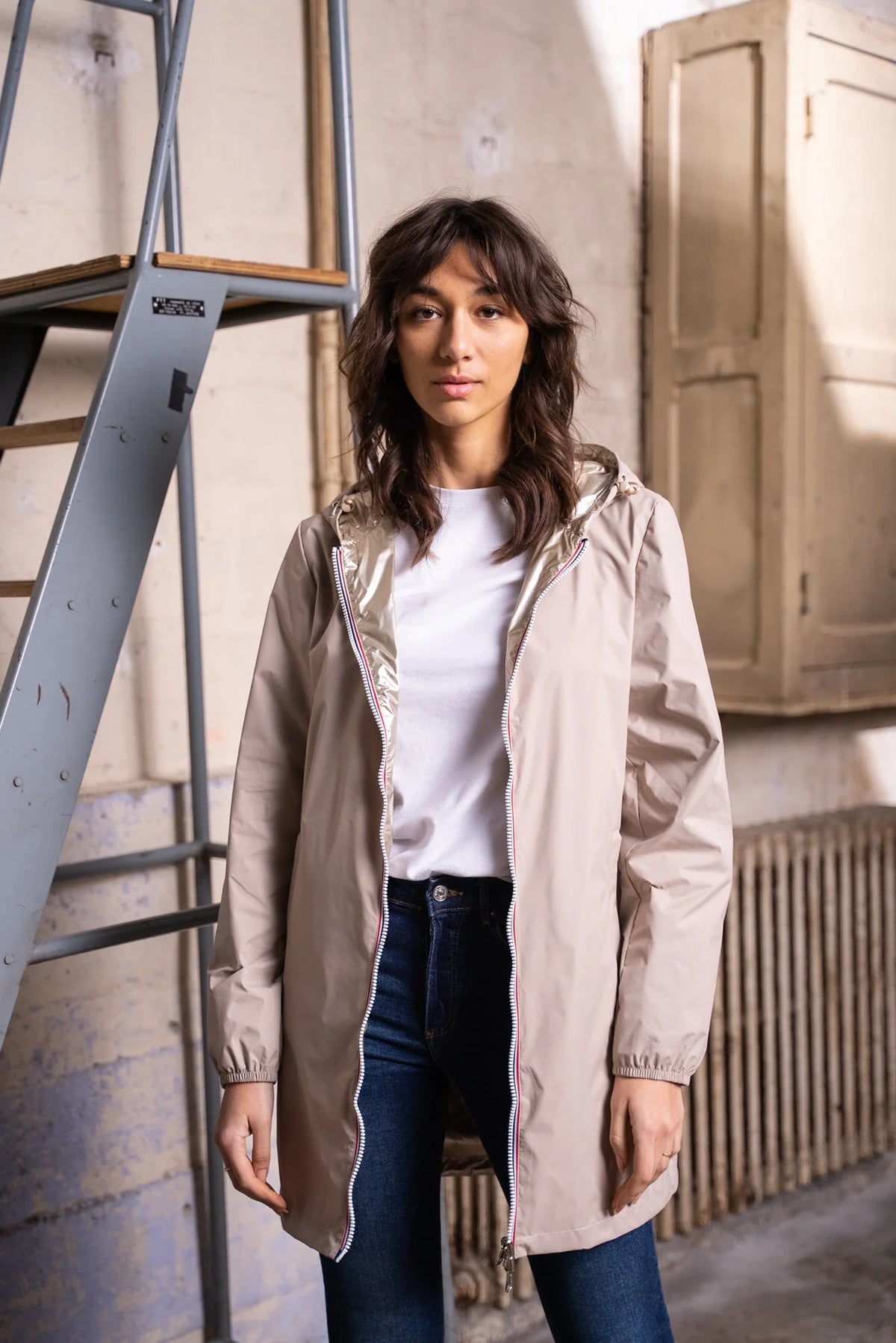 ⚡️ ARRIVAGE - Imperméable réversible long cintré CLAIRE Beige/Doré - LAURA JO